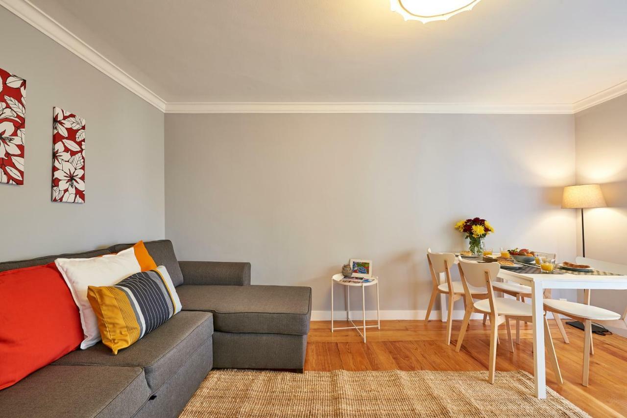Charming Apartment In Alfama Lisbona Esterno foto