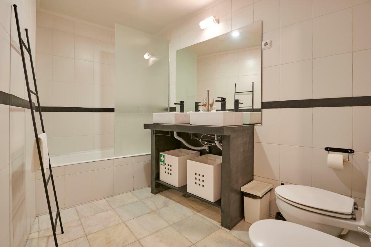 Charming Apartment In Alfama Lisbona Esterno foto