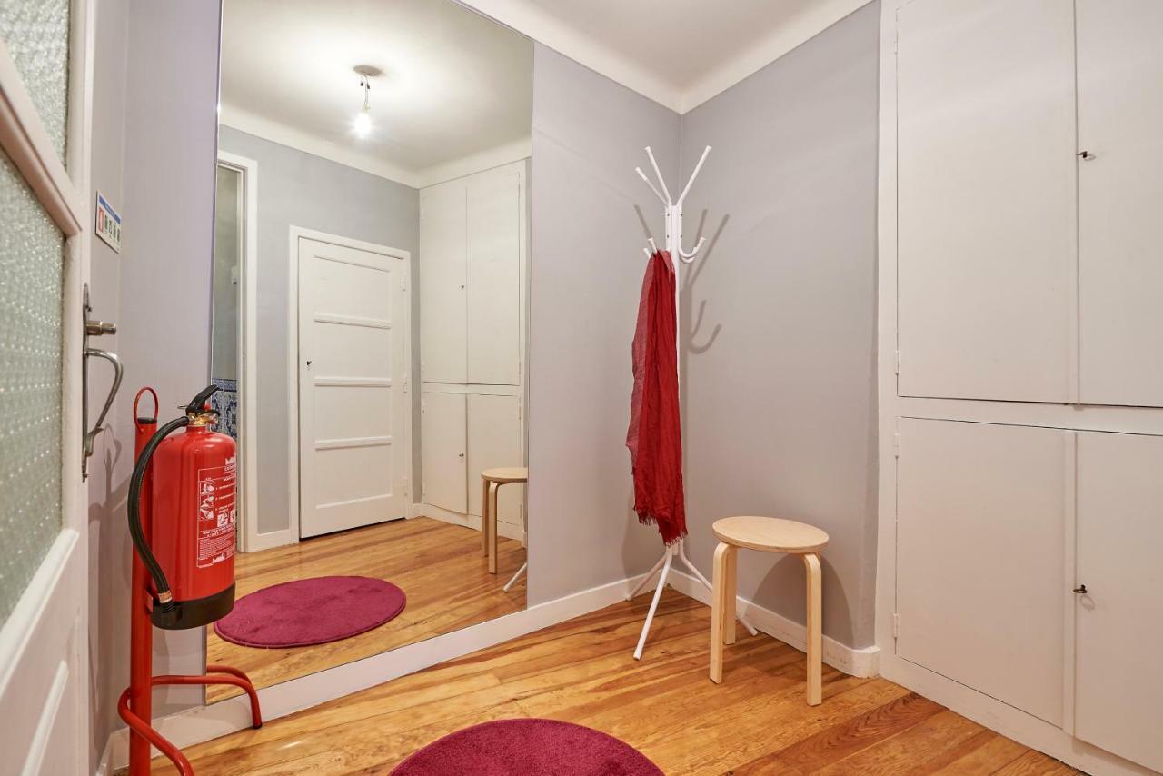 Charming Apartment In Alfama Lisbona Esterno foto
