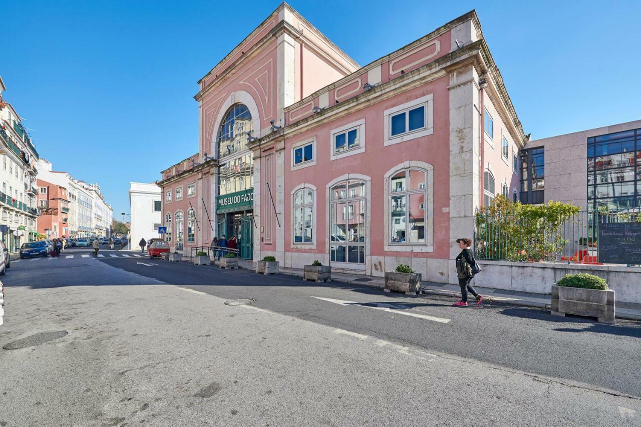 Charming Apartment In Alfama Lisbona Esterno foto