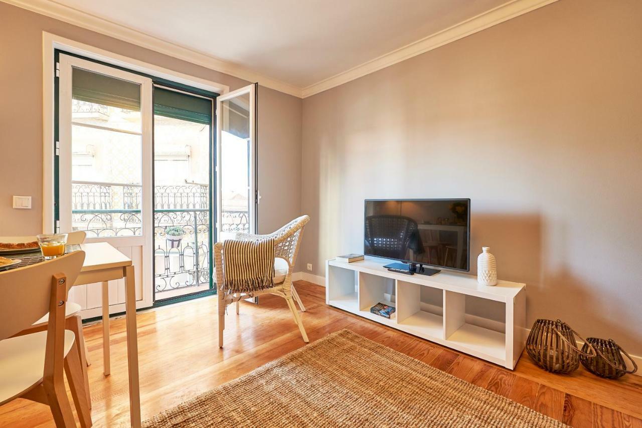Charming Apartment In Alfama Lisbona Esterno foto