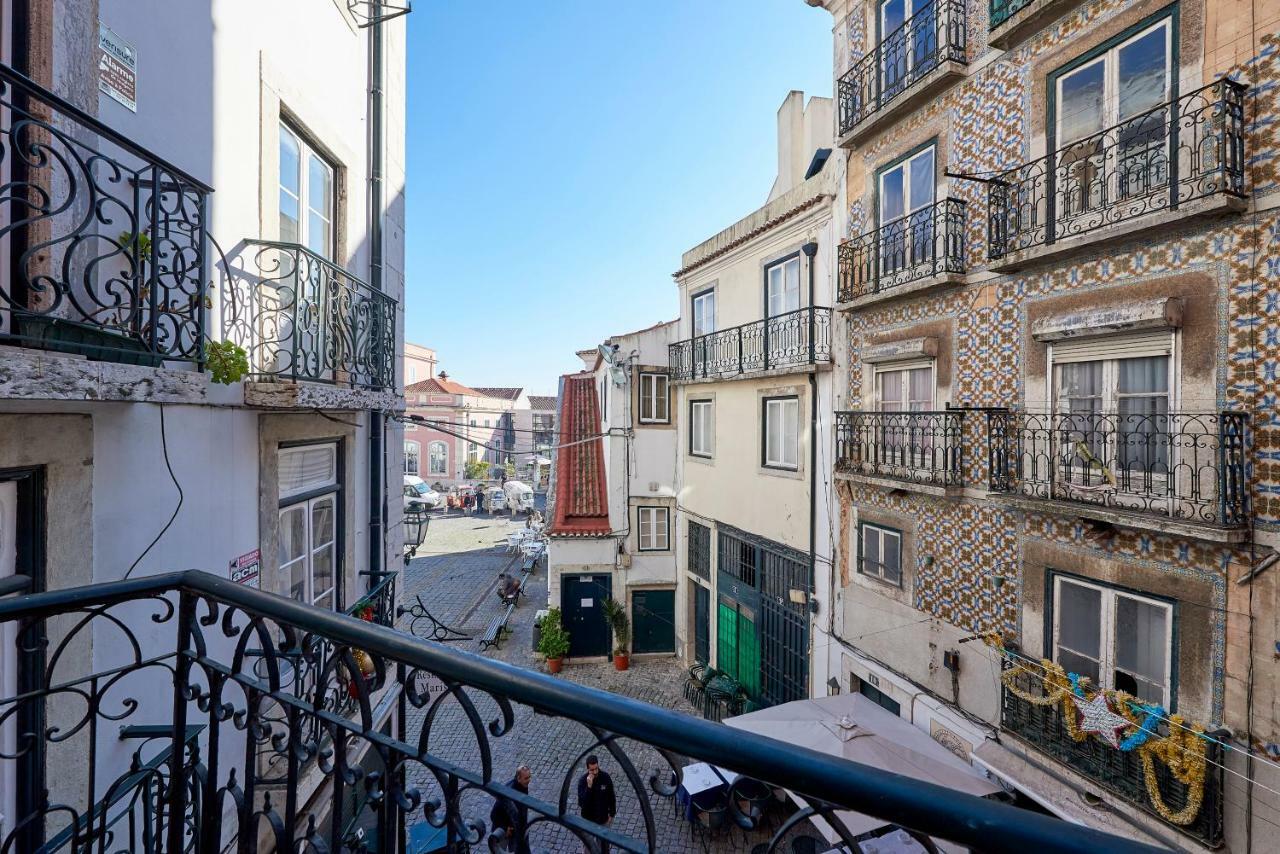 Charming Apartment In Alfama Lisbona Esterno foto