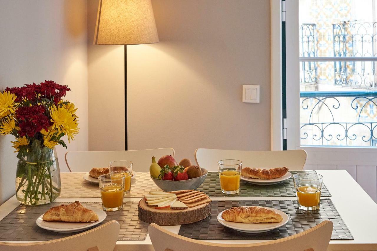 Charming Apartment In Alfama Lisbona Esterno foto